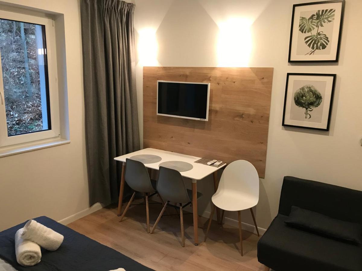Apartamenty Pod Zamkiem W Janowcu Janowiec Kültér fotó