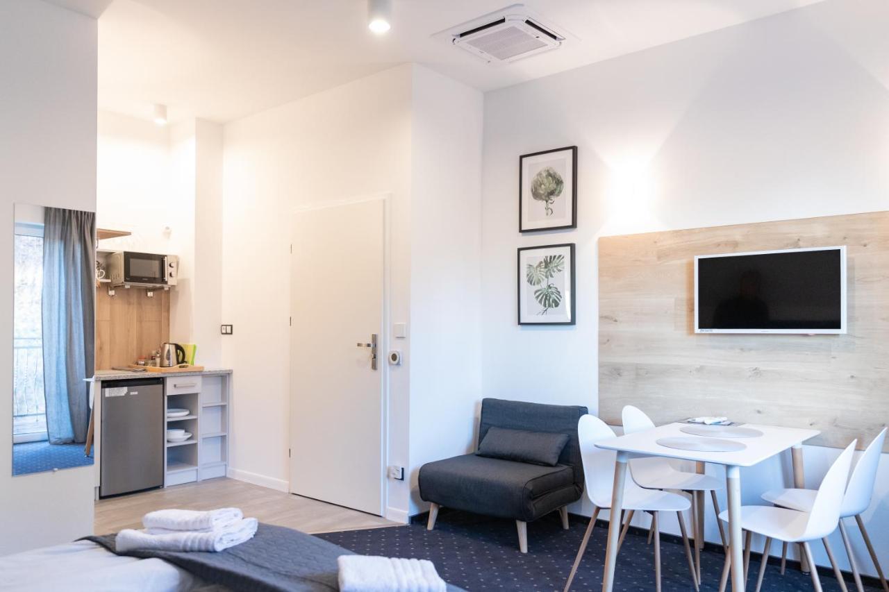 Apartamenty Pod Zamkiem W Janowcu Janowiec Kültér fotó